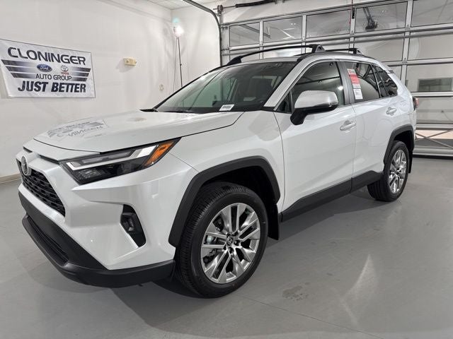 2025 Toyota RAV4 XLE Premium