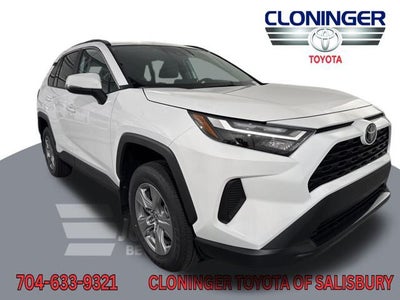 2025 Toyota RAV4 XLE