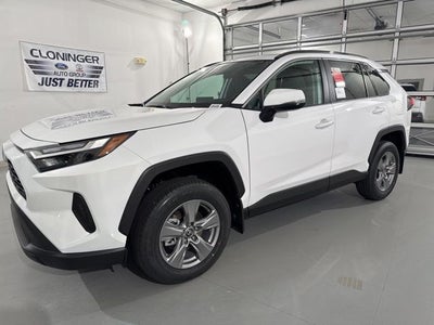 2025 Toyota RAV4 XLE
