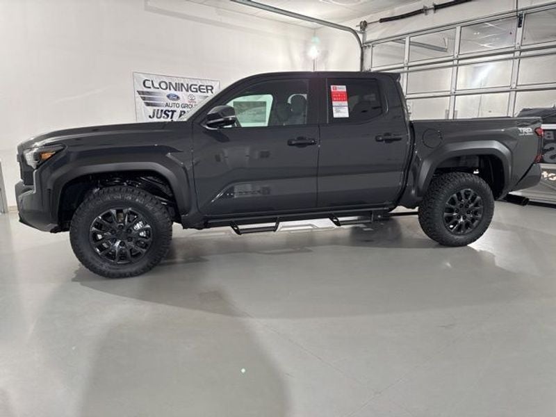 2025 Toyota Tacoma TRD Off-Road