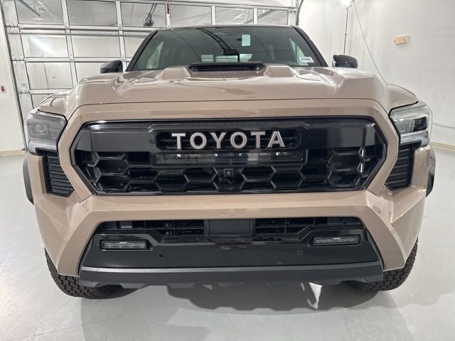 2025 Toyota Tacoma i-FORCE MAX Tacoma TRD Pro
