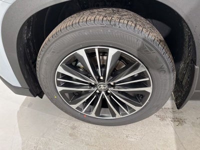 2026 Toyota Grand Highlander Hybrid MAX Platinum