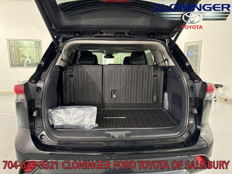 2026 Toyota Highlander Limited