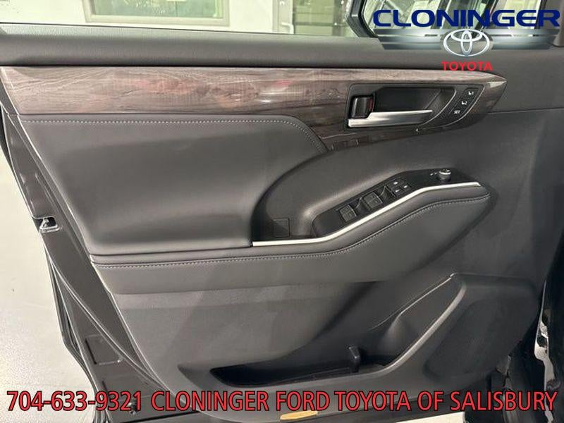 2026 Toyota Highlander Limited