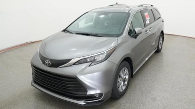 2026 Toyota Sienna XLE