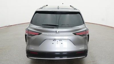 2026 Toyota Sienna Limited