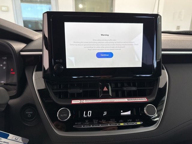 2026 Toyota Corolla Cross Hybrid SE