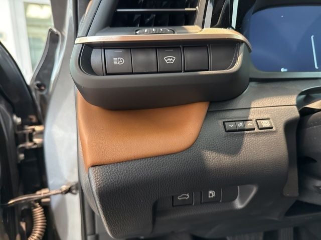 2026 Toyota Toyota Crown Limited