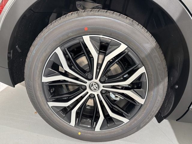 2026 Toyota Toyota Crown XLE