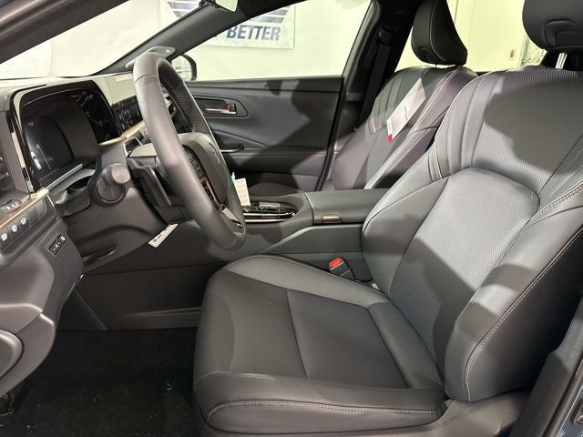 2025 Toyota Toyota Crown Signia Limited