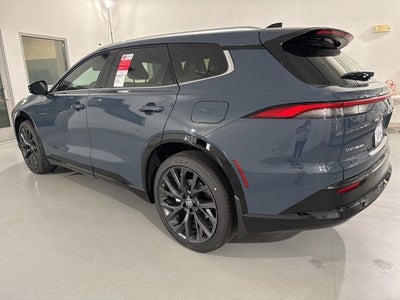 2025 Toyota Toyota Crown Signia Limited