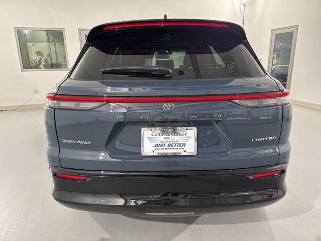 2025 Toyota Toyota Crown Signia Limited