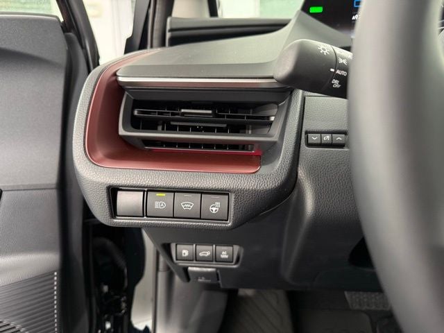 2025 Toyota Prius Plug-in Hybrid XSE Premium