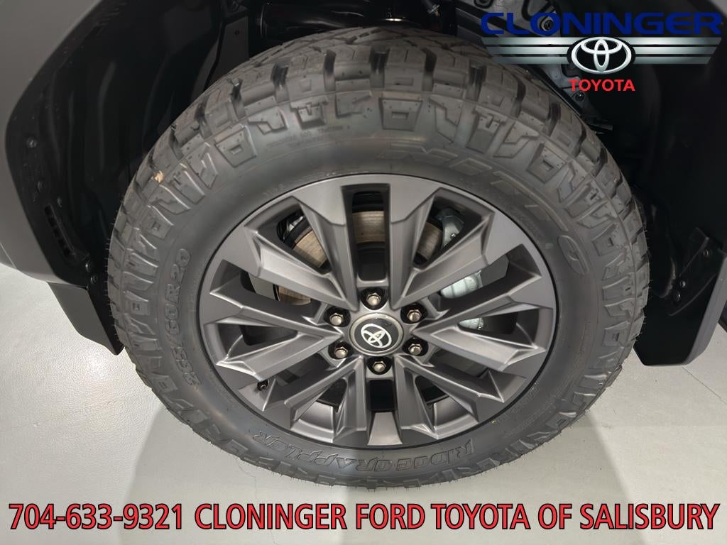 2026 Toyota Land Cruiser Base