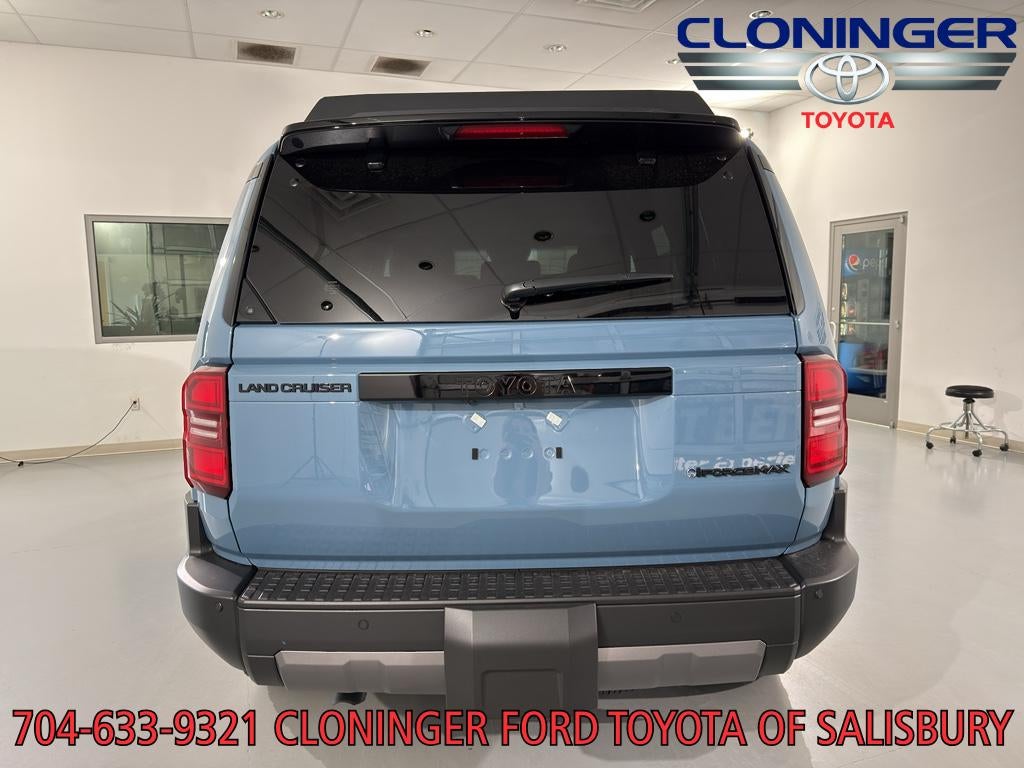 2026 Toyota Land Cruiser Base