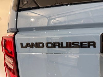 2027 Toyota Land Cruiser Base
