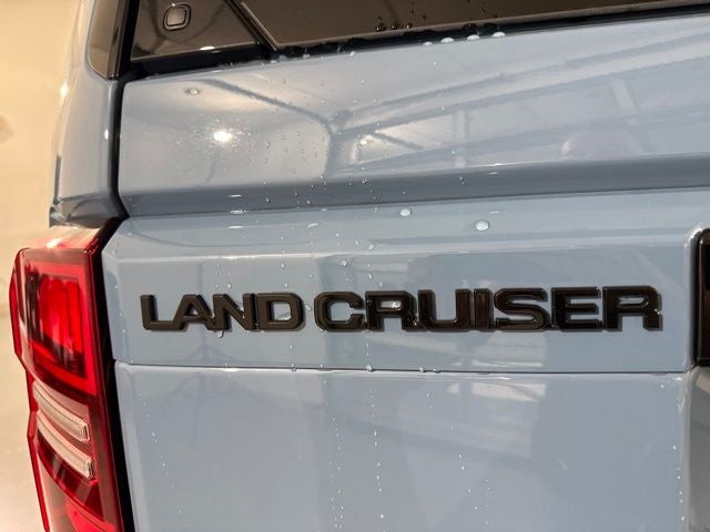 2027 Toyota Land Cruiser Base