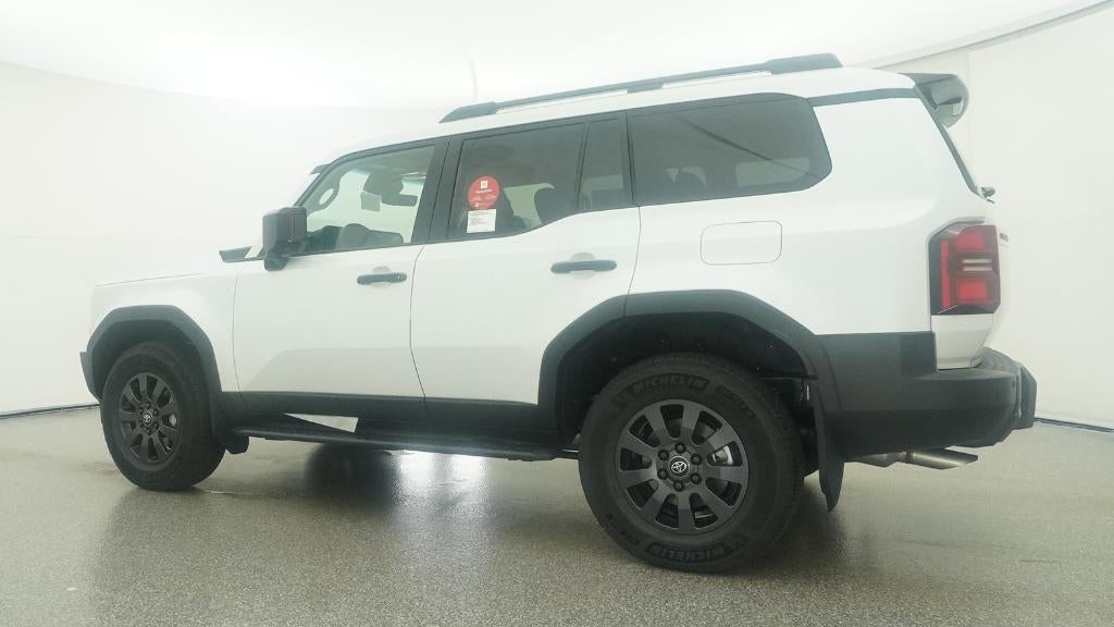 2027 Toyota Land Cruiser 4WD (Natl)