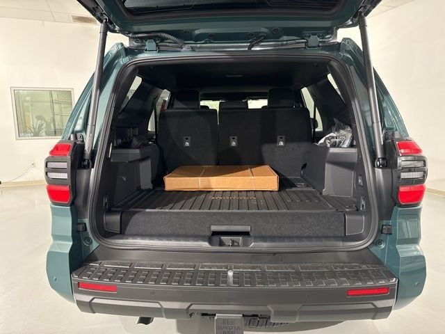 2025 Toyota 4Runner i-FORCE MAX 4Runner TRD Off-Road Premium