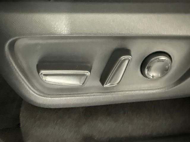 2026 Toyota 4Runner i-FORCE MAX 4Runner Limited
