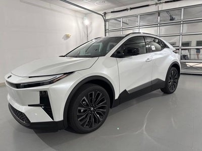 2026 Toyota C-HR XSE