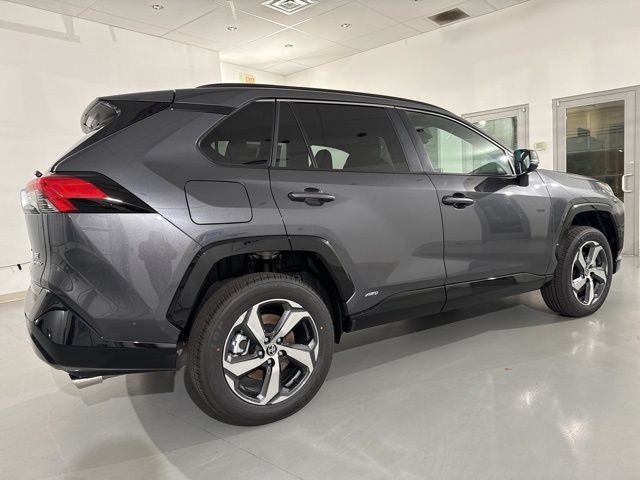 2025 Toyota RAV4 Plug-in Hybrid SE