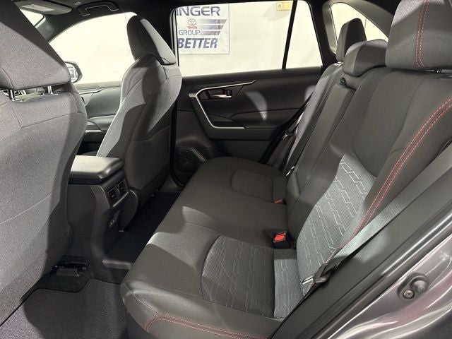 2025 Toyota RAV4 Plug-in Hybrid SE