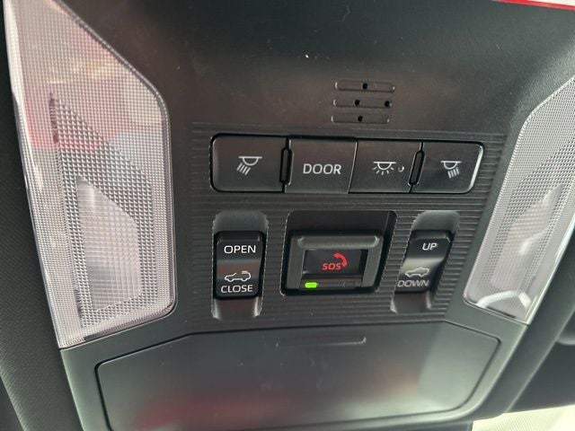 2025 Toyota RAV4 Plug-in Hybrid SE