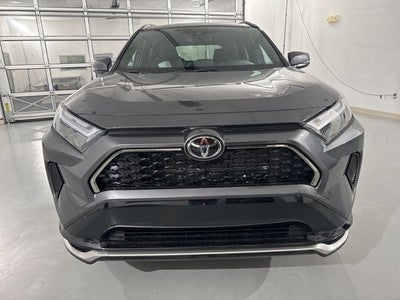 2025 Toyota RAV4 Plug-in Hybrid SE