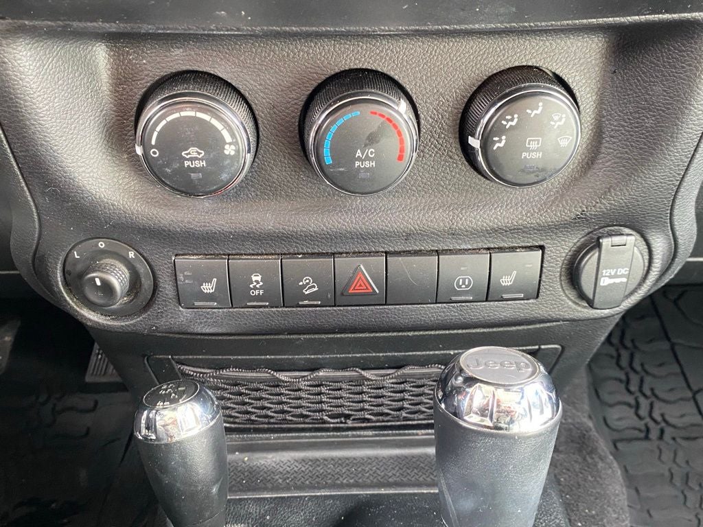 2018 Jeep Wrangler JK Unlimited Altitude