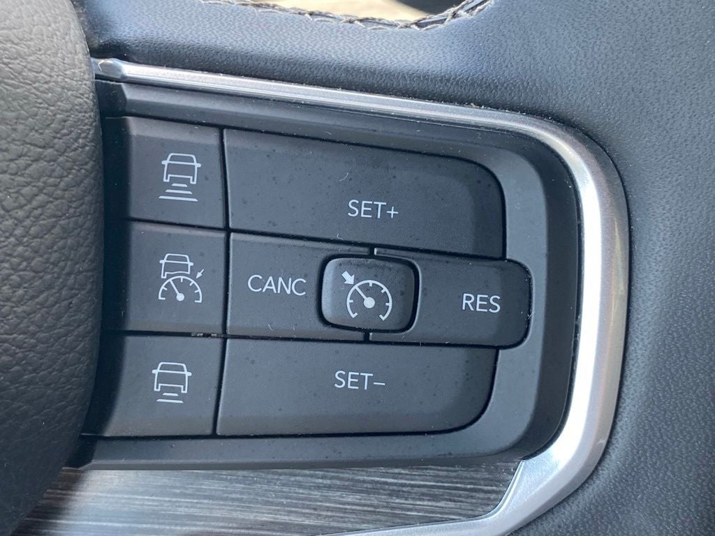 2024 Jeep Wagoneer L Series II