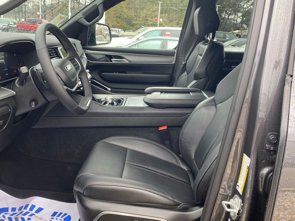 2025 Jeep Wagoneer L Series II