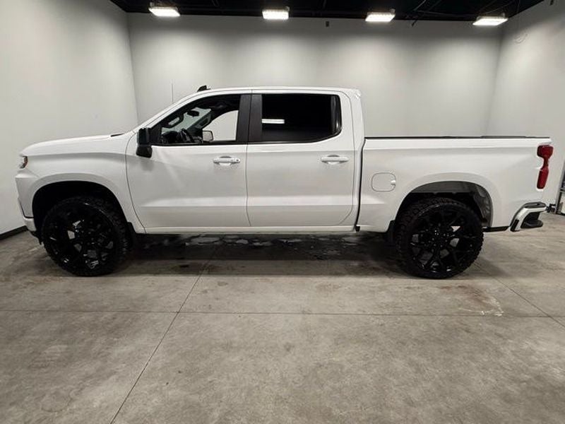 2022 Chevrolet Silverado RST