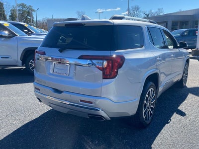 2020 GMC Acadia Denali