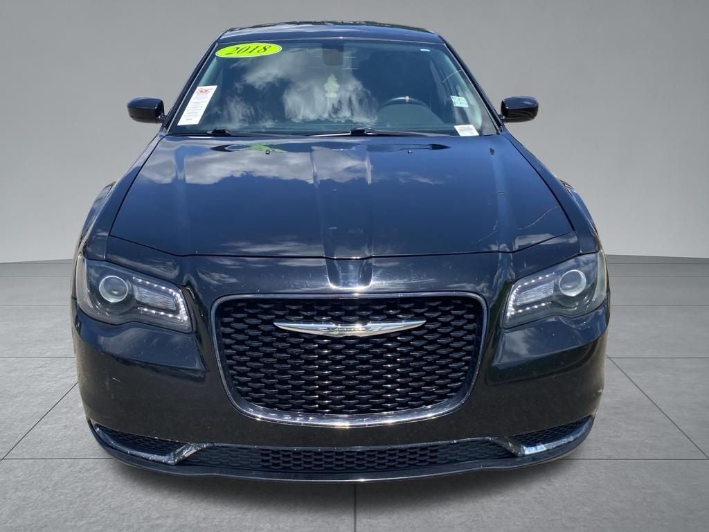 2018 Chrysler 300 Touring