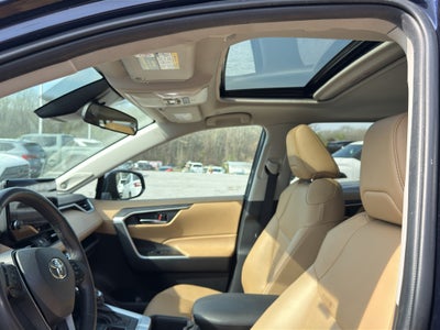 2024 Toyota RAV4 XLE Premium