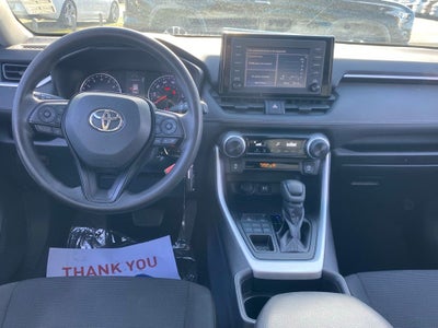 2019 Toyota RAV4 LE