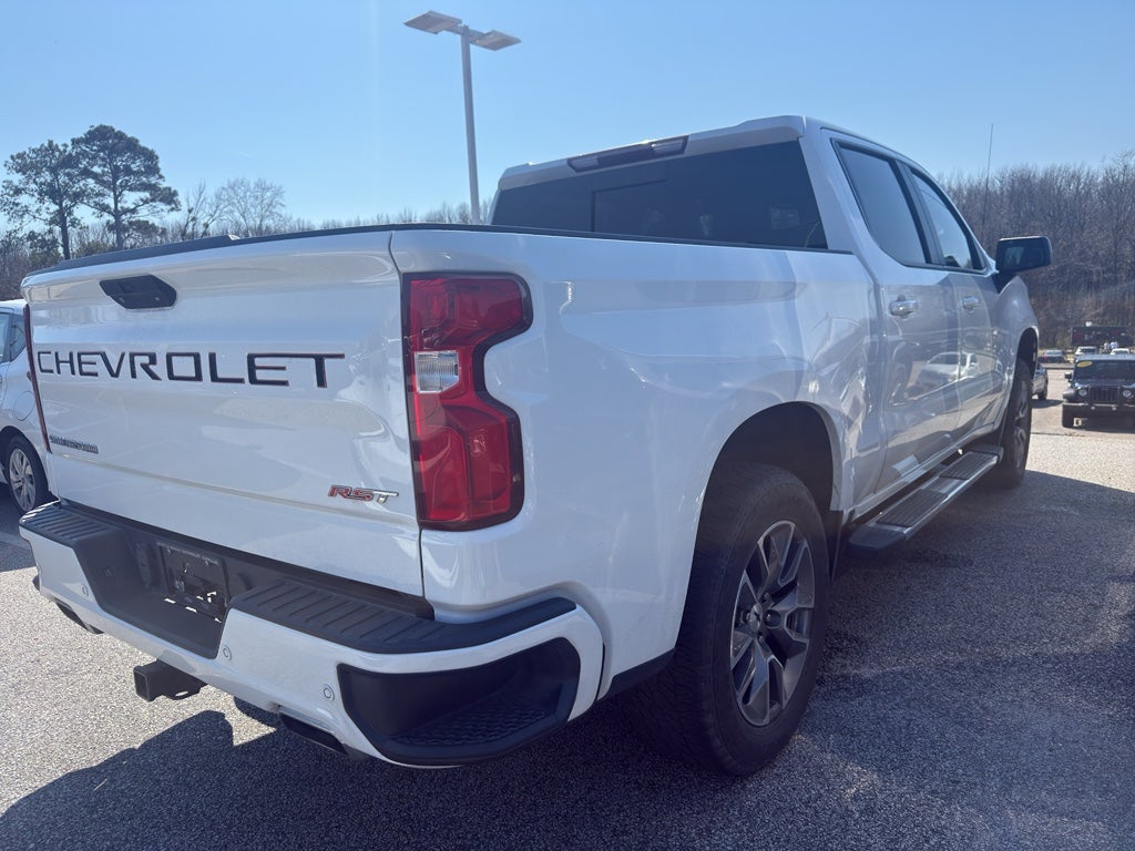 2021 Chevrolet Silverado RST