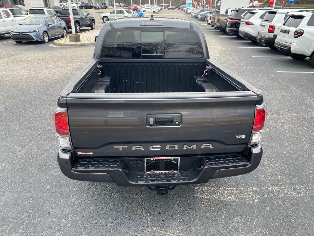 2022 Toyota Tacoma TRD Off-Road V6