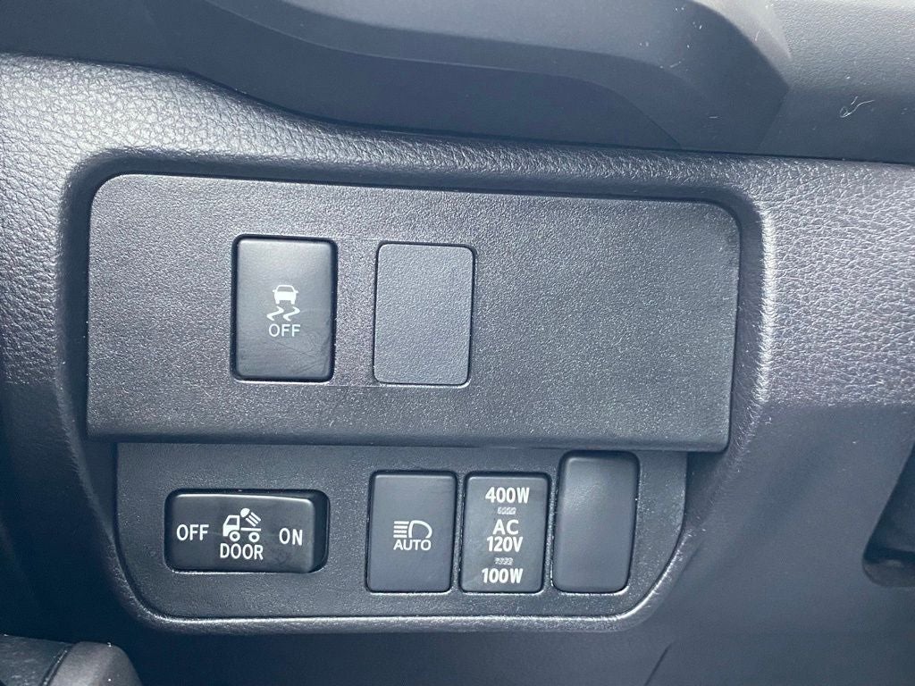 2022 Toyota Tacoma TRD Off-Road V6