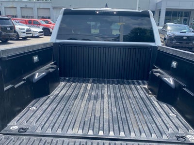 2025 Toyota Tacoma SR5 V6