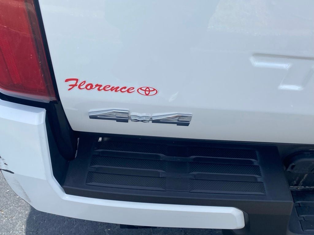 2025 Toyota Tacoma SR5 V6