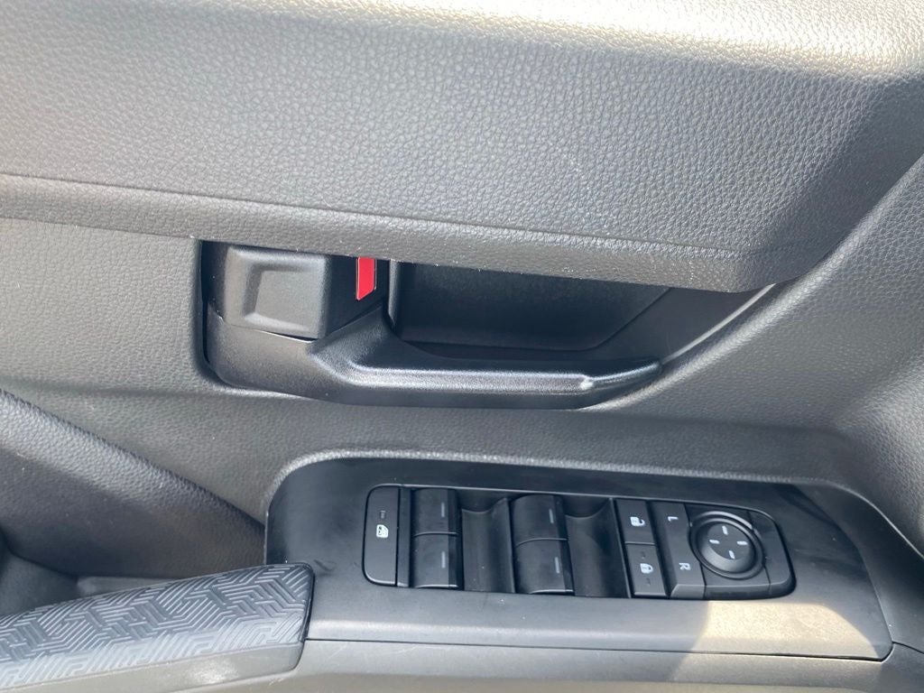 2025 Toyota Tacoma SR5 V6