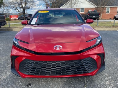 2025 Toyota Camry Hybrid SE