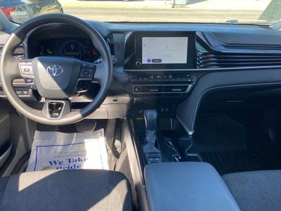 2025 Toyota Camry LE
