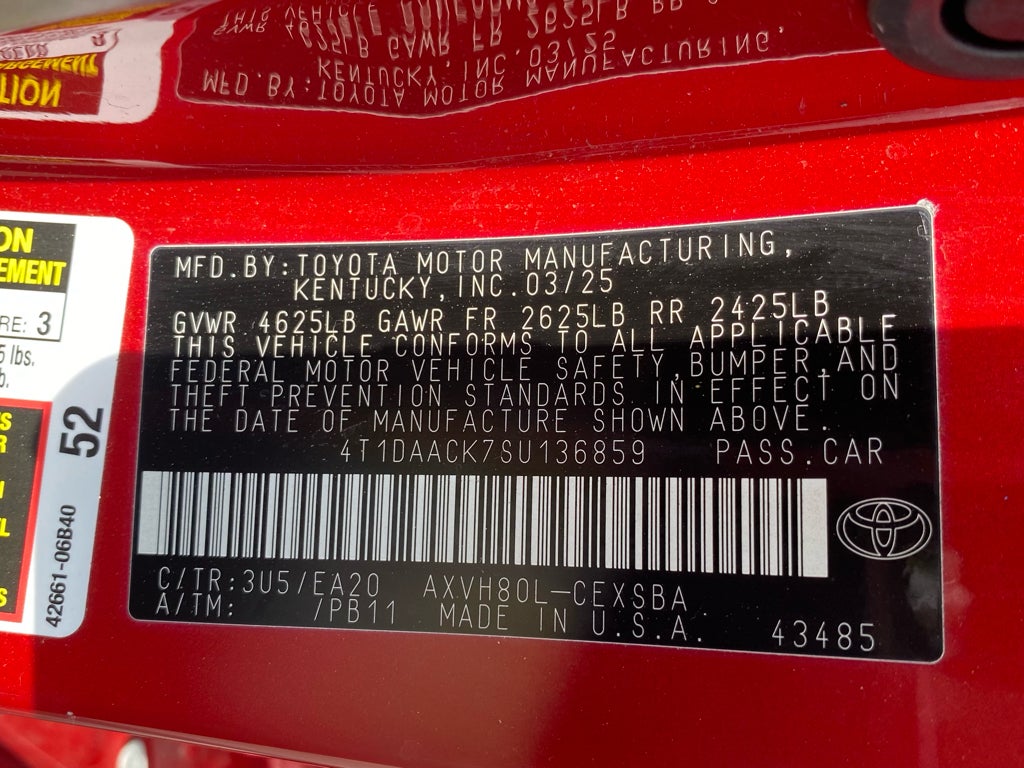 2025 Toyota Camry Hybrid SE