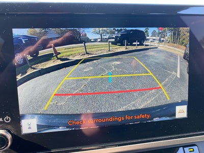 2025 Toyota Camry Hybrid LE