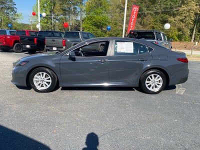 2025 Toyota Camry Hybrid LE