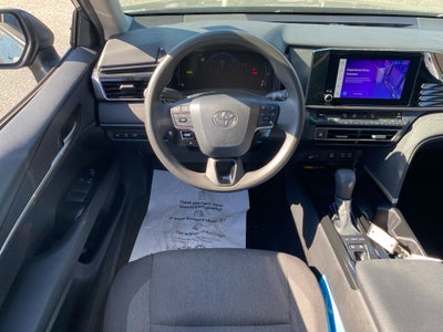 2025 Toyota Camry Hybrid LE