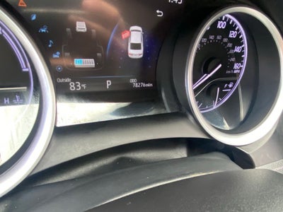 2022 Toyota Camry Hybrid XLE